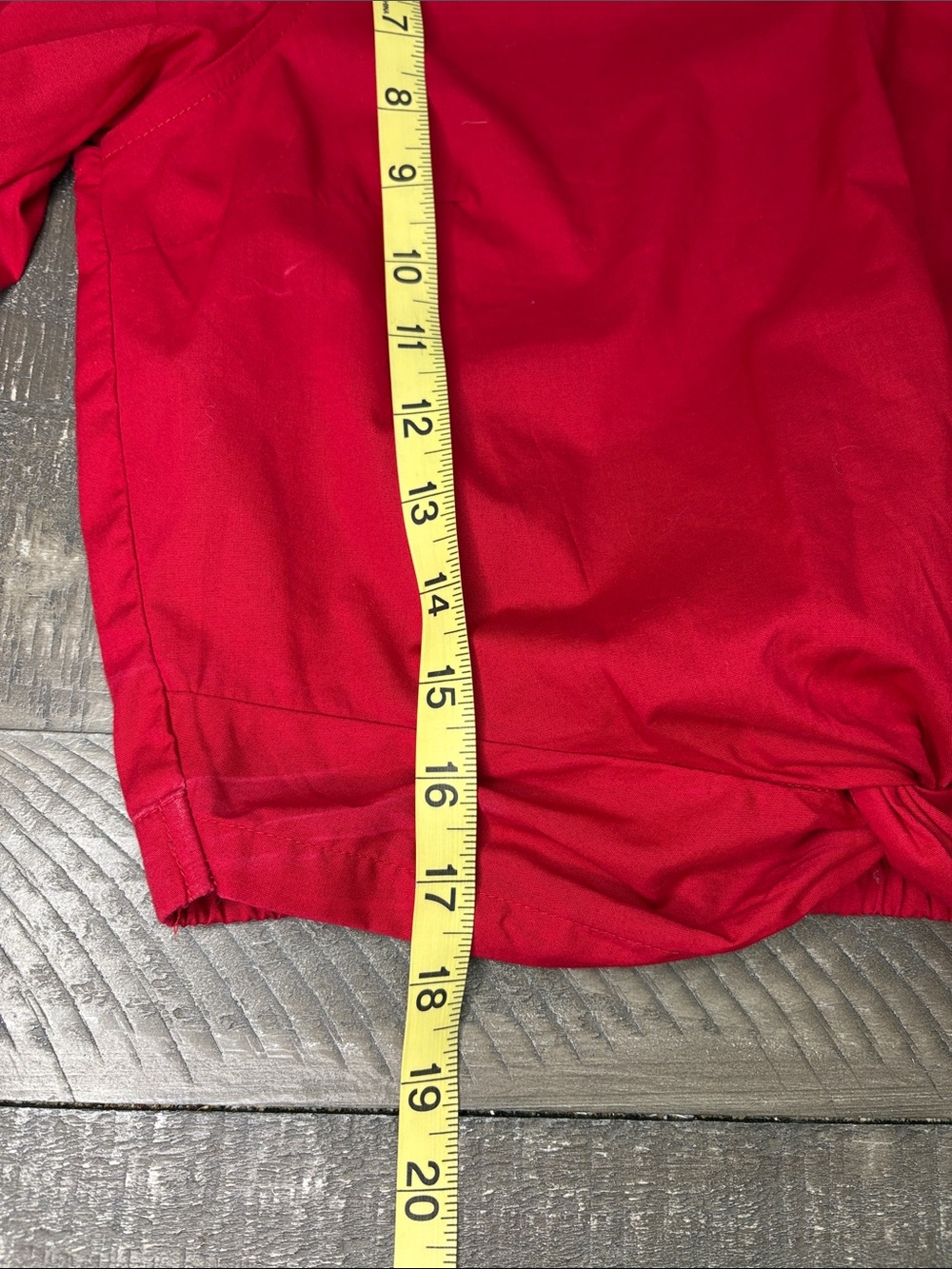 Hollister Red Classic Button-Up Shirt Juniors - Picture 6 of 7
